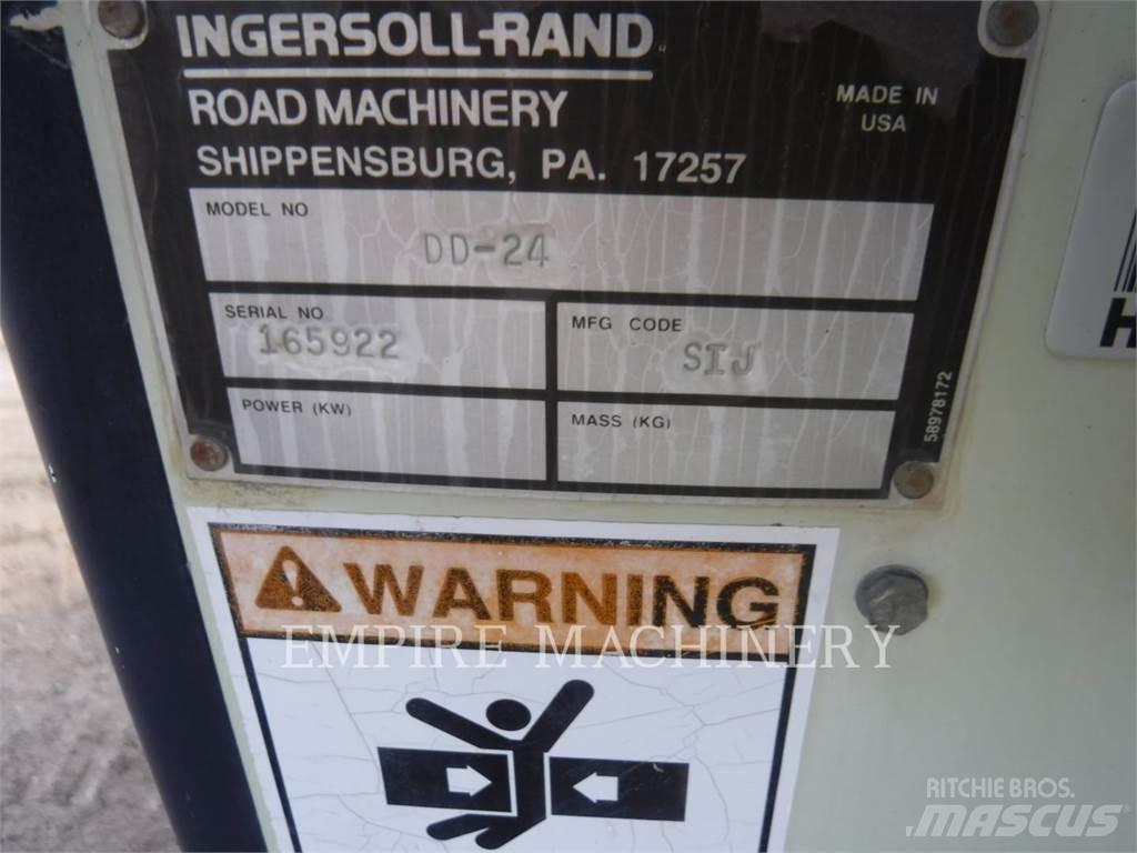 Ingersoll Rand DD-24 Tandemové válce