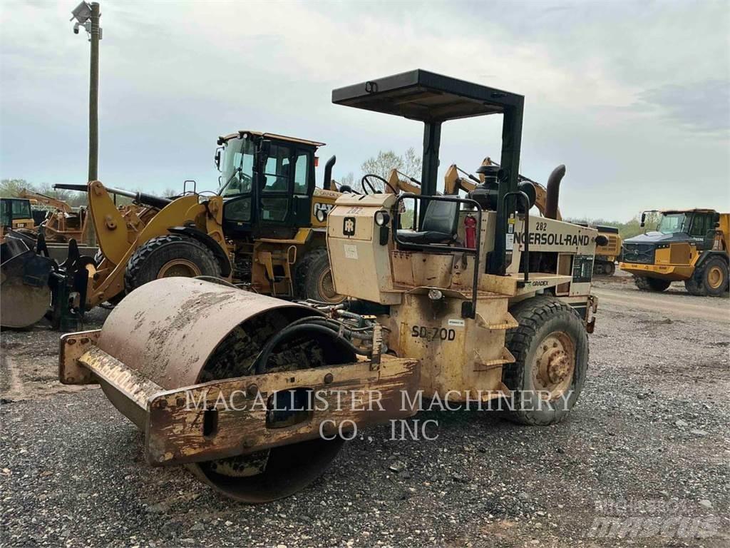 Ingersoll Rand SD70 Tahačové válce