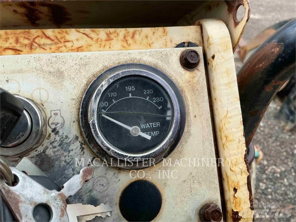 Ingersoll Rand SD70 Tahačové válce