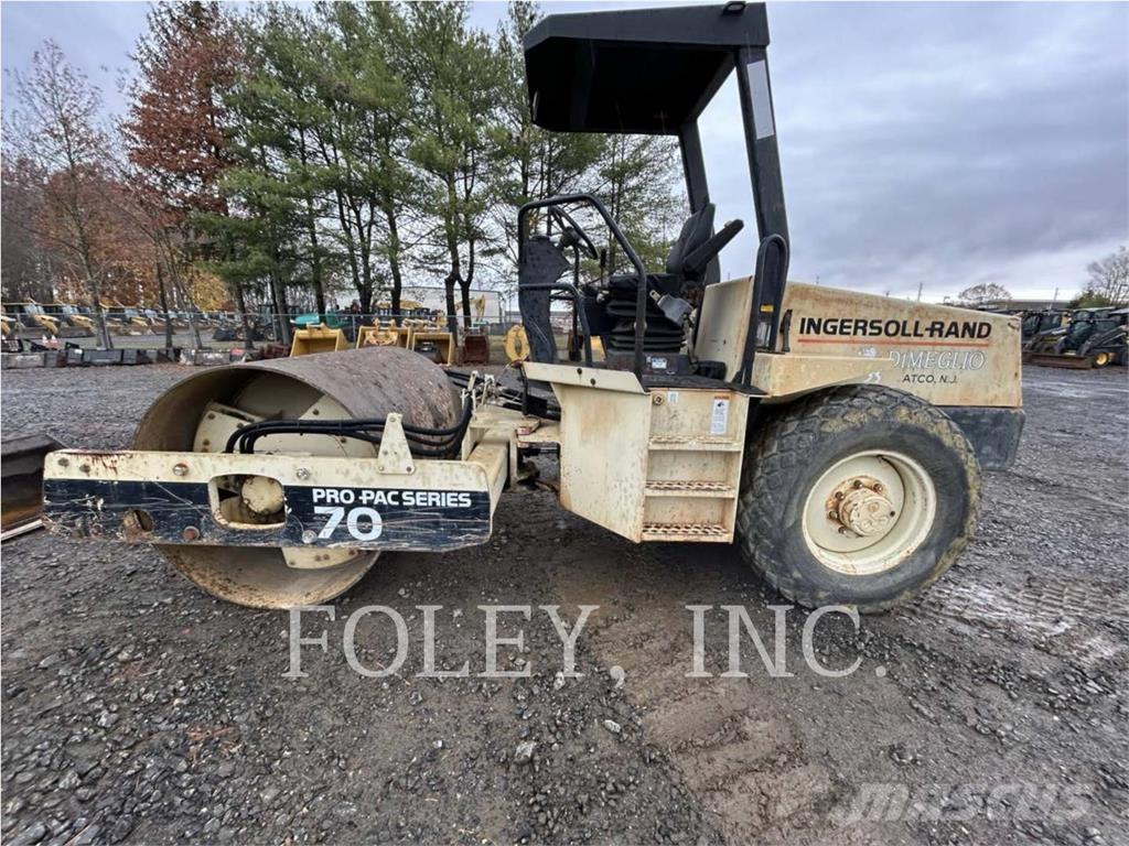 Ingersoll Rand SD70 Tahačové válce