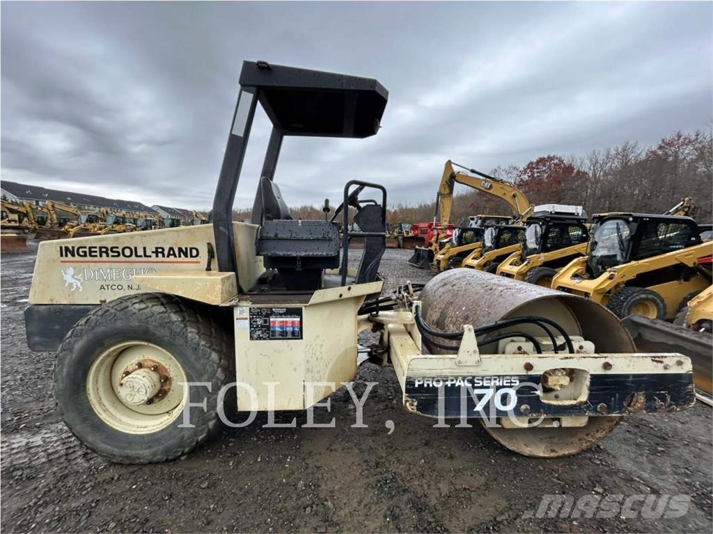 Ingersoll Rand SD70 Tahačové válce