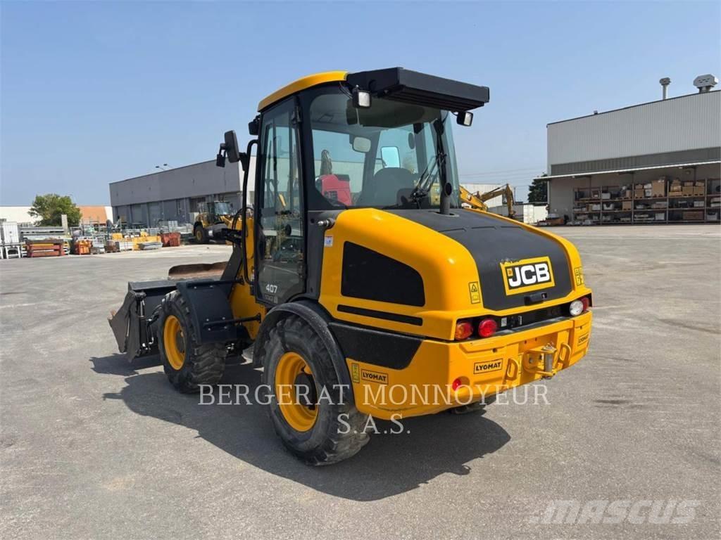 JCB 407 Kolové nakladače