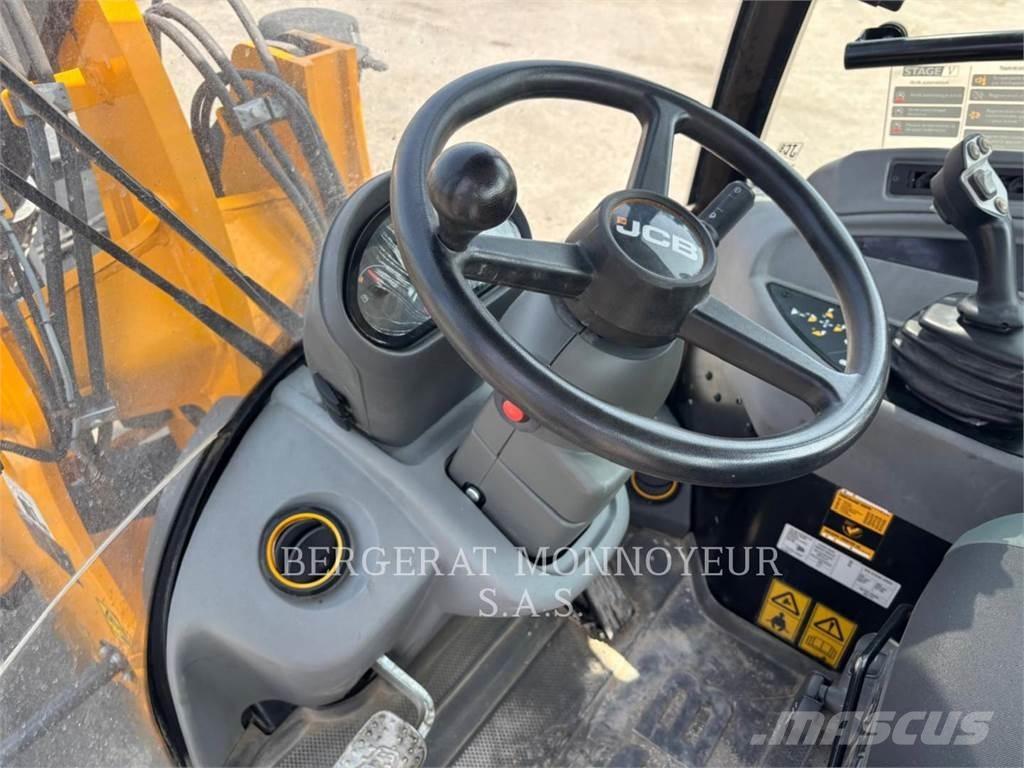 JCB 407 Kolové nakladače