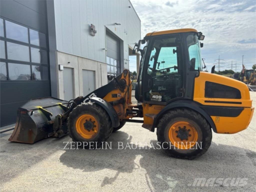 JCB 409 Kolové nakladače