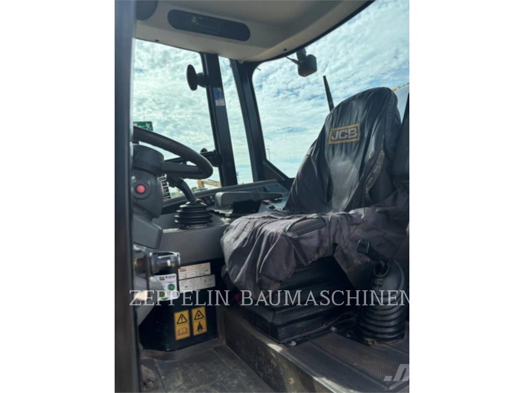 JCB 409 Kolové nakladače