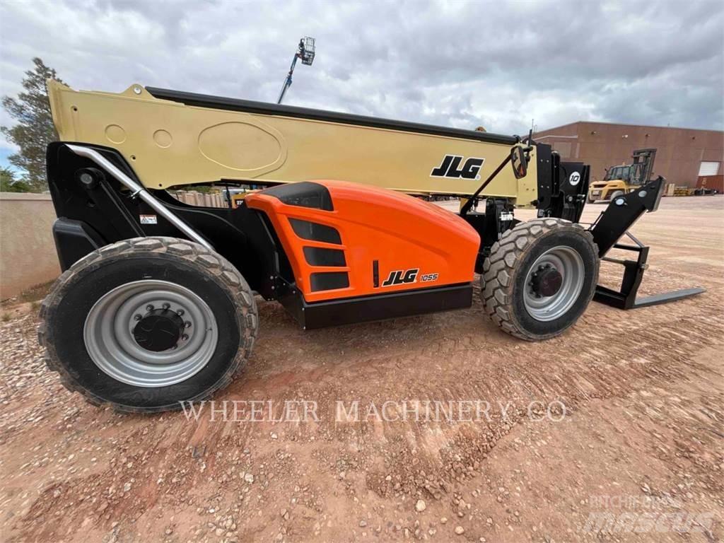JLG 1055 Teleskopické manipulátory