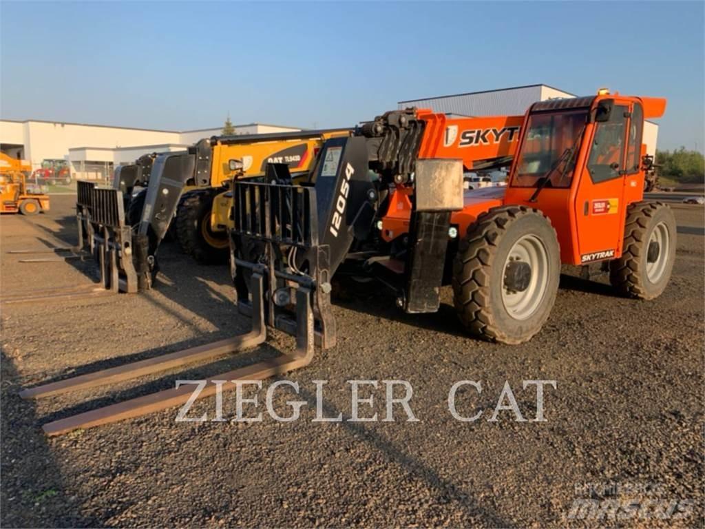 JLG 12054 Teleskopické manipulátory