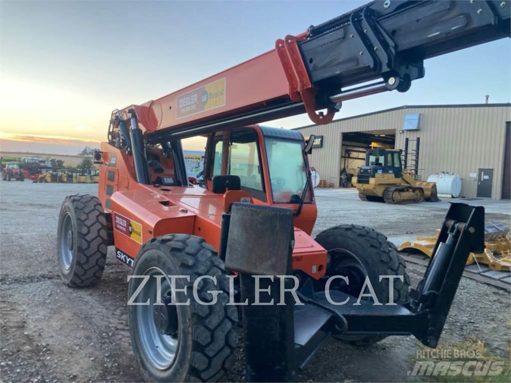 JLG 12054 Teleskopické manipulátory