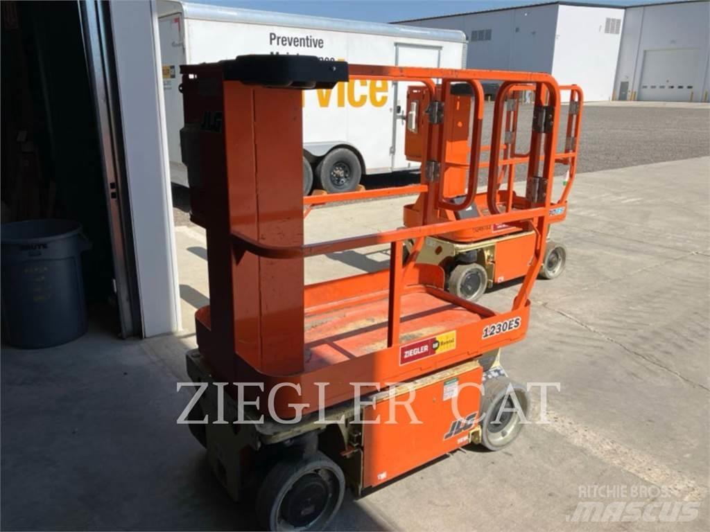 JLG 1230ES Nůžková zvedací plošina