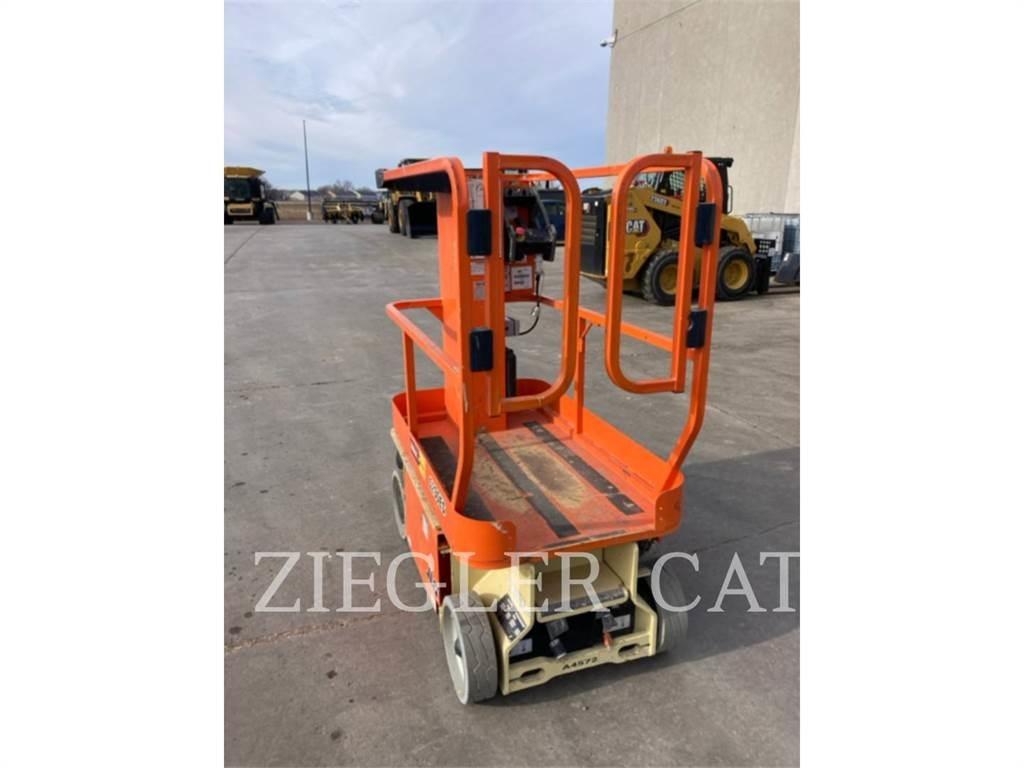 JLG 1230ES Nůžková zvedací plošina