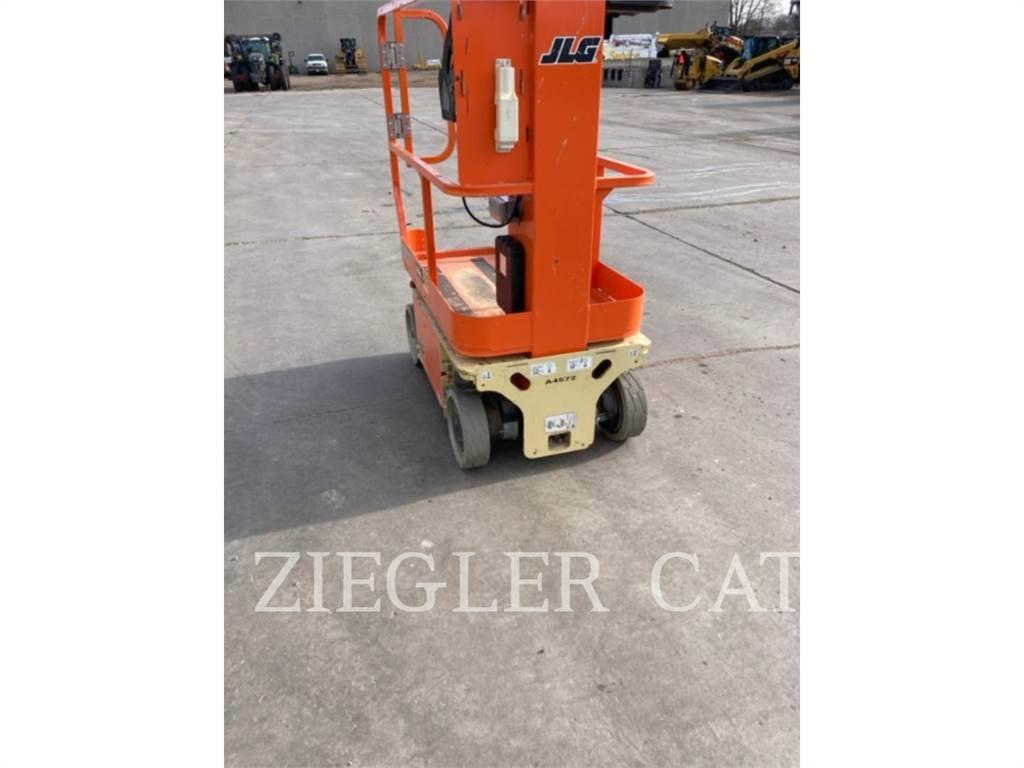 JLG 1230ES Nůžková zvedací plošina