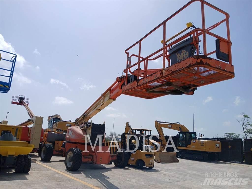 JLG 1250AJP Kloubové plošiny
