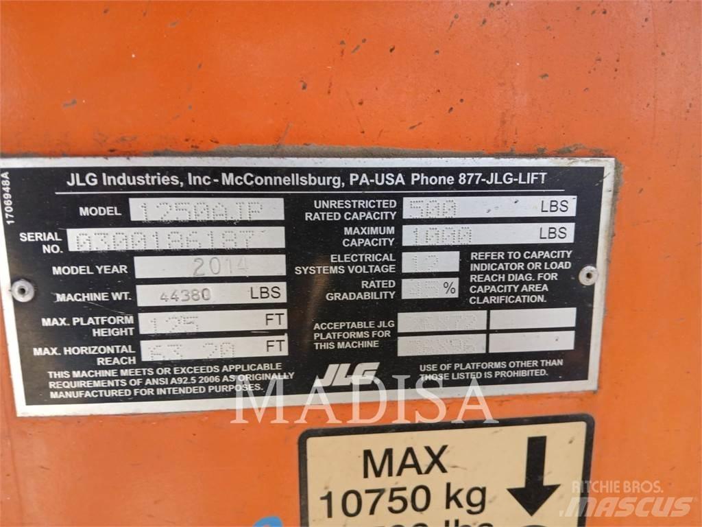 JLG 1250AJP Kloubové plošiny