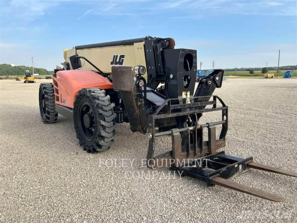 JLG 1255O Teleskopické manipulátory