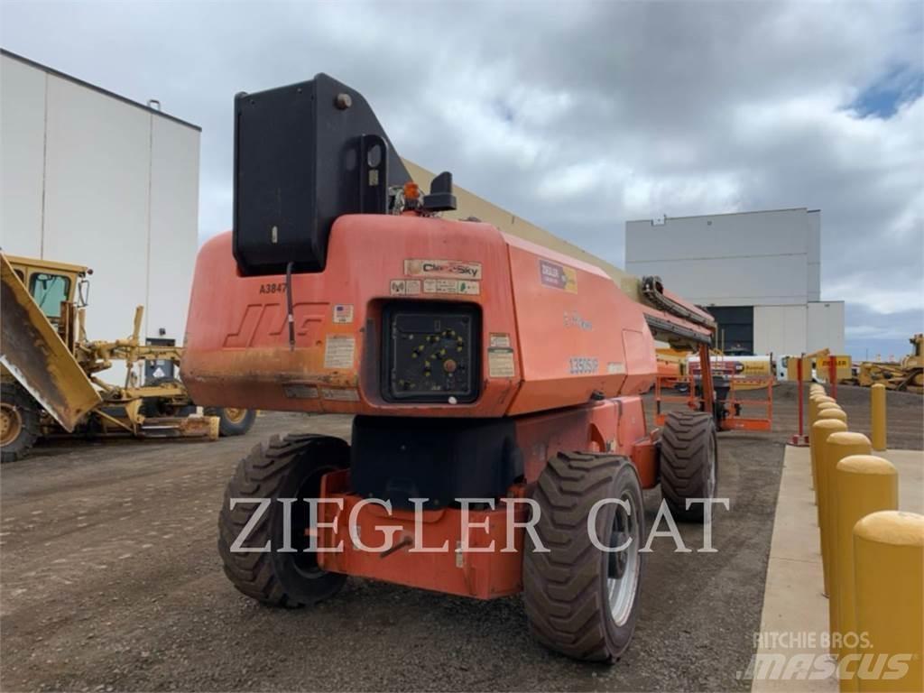 JLG 1350SJP Kloubové plošiny
