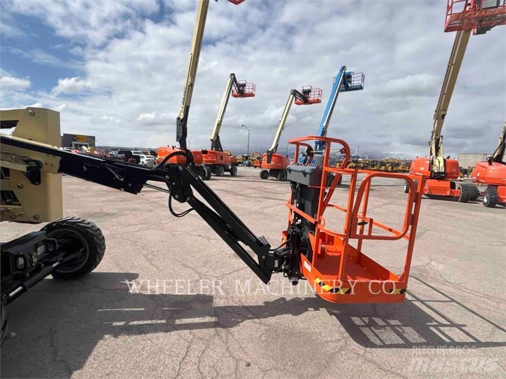 JLG 340AJ Kloubové plošiny