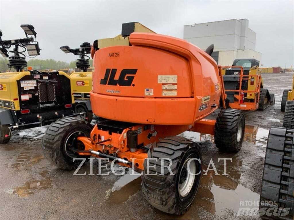 JLG 450AJ Kloubové plošiny