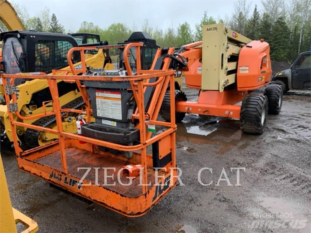 JLG 450AJ Kloubové plošiny