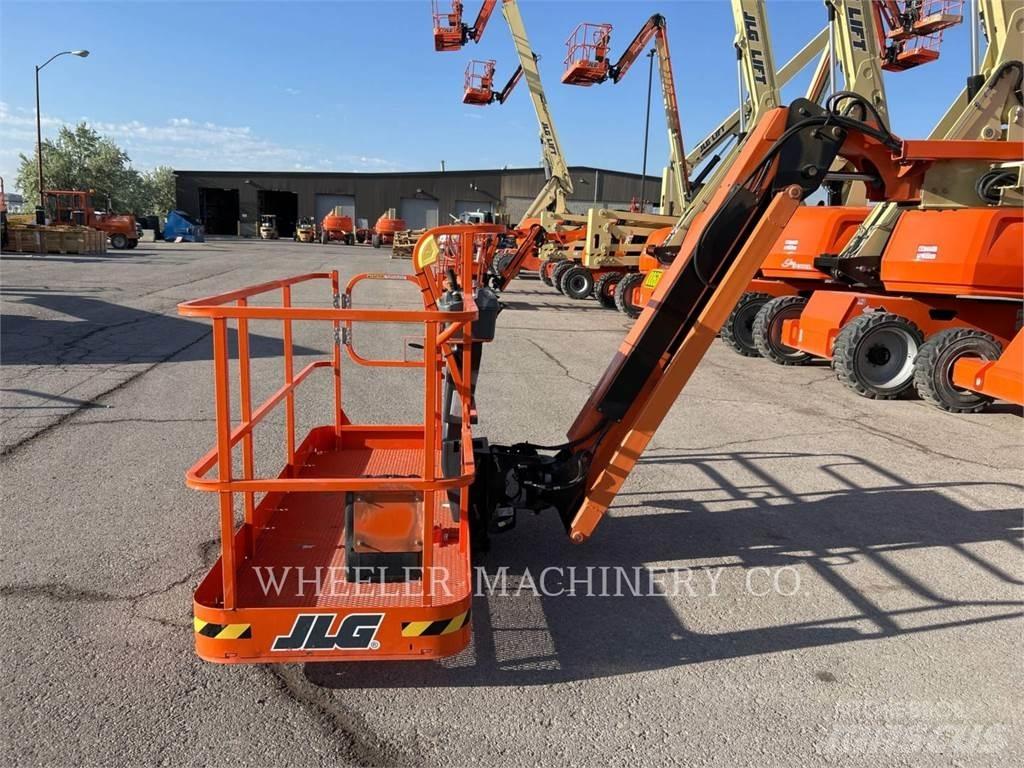 JLG 460SJ Kloubové plošiny