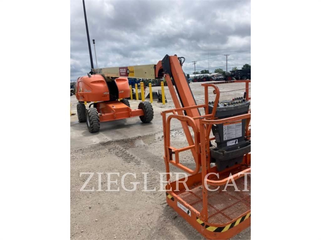 JLG 460SJ Kloubové plošiny