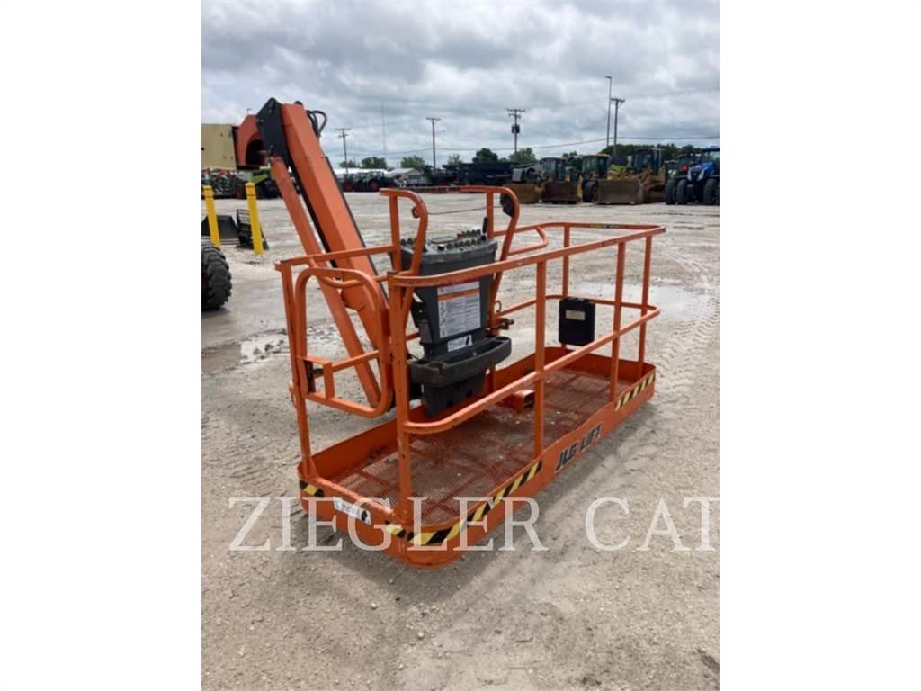 JLG 460SJ Kloubové plošiny