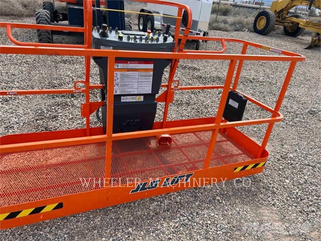 JLG 460SJ SP Kloubové plošiny