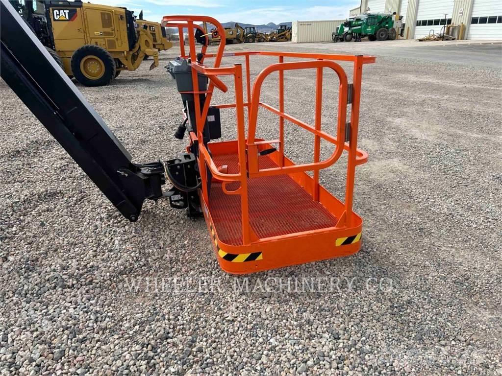 JLG 460SJ SP Kloubové plošiny