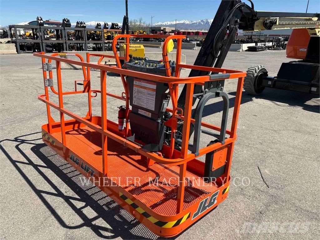 JLG 460SJ SP Kloubové plošiny