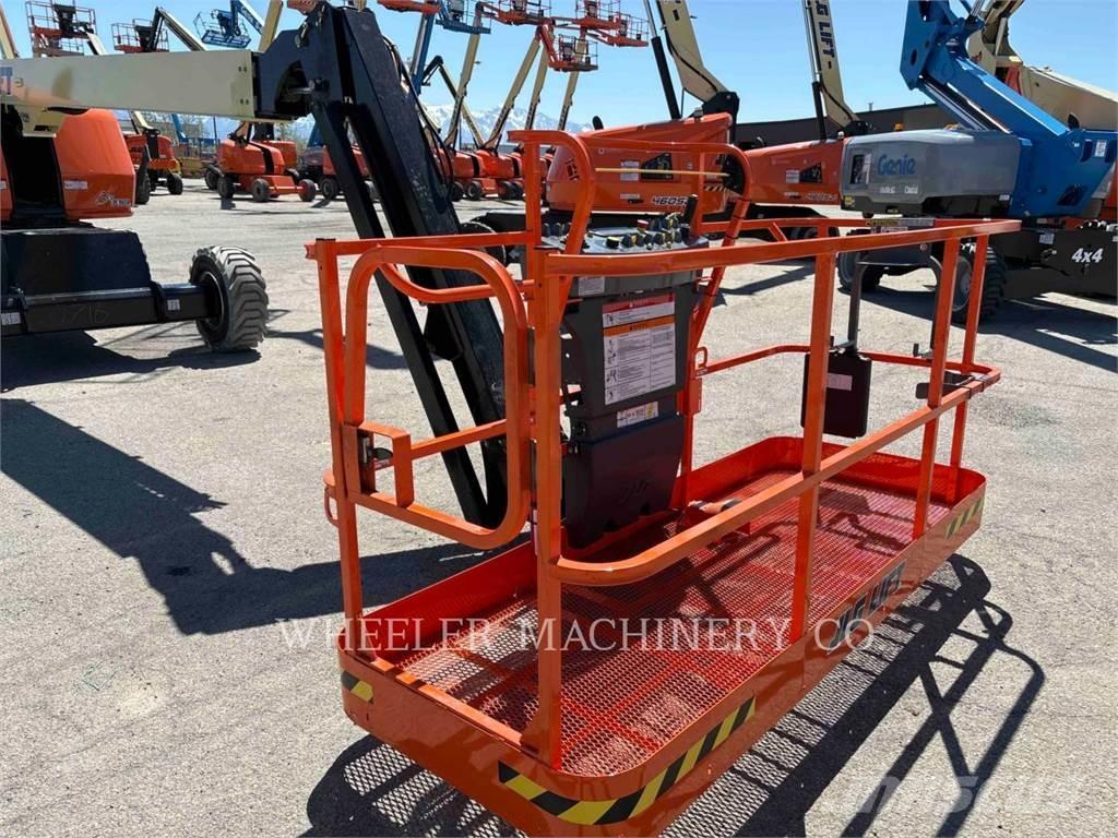 JLG 460SJ SP Kloubové plošiny