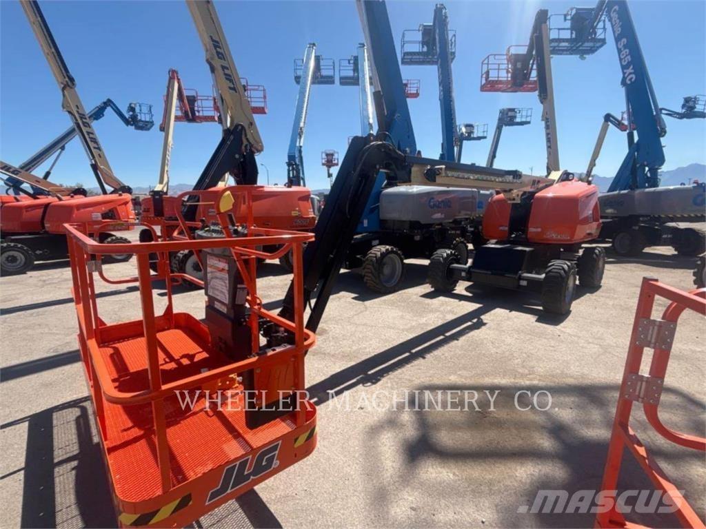 JLG 460SJ SP Kloubové plošiny