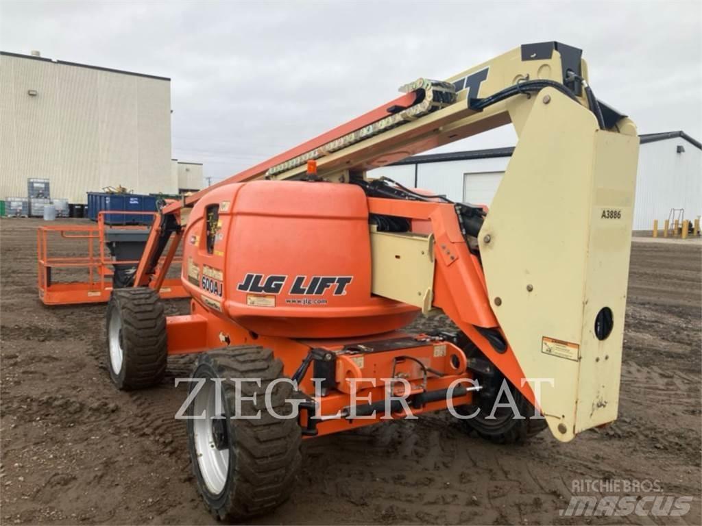 JLG 600AJ Kloubové plošiny