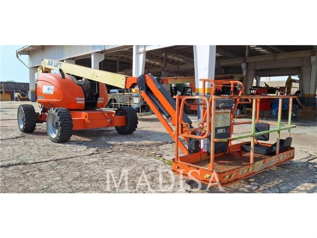 JLG 600AJ Kloubové plošiny