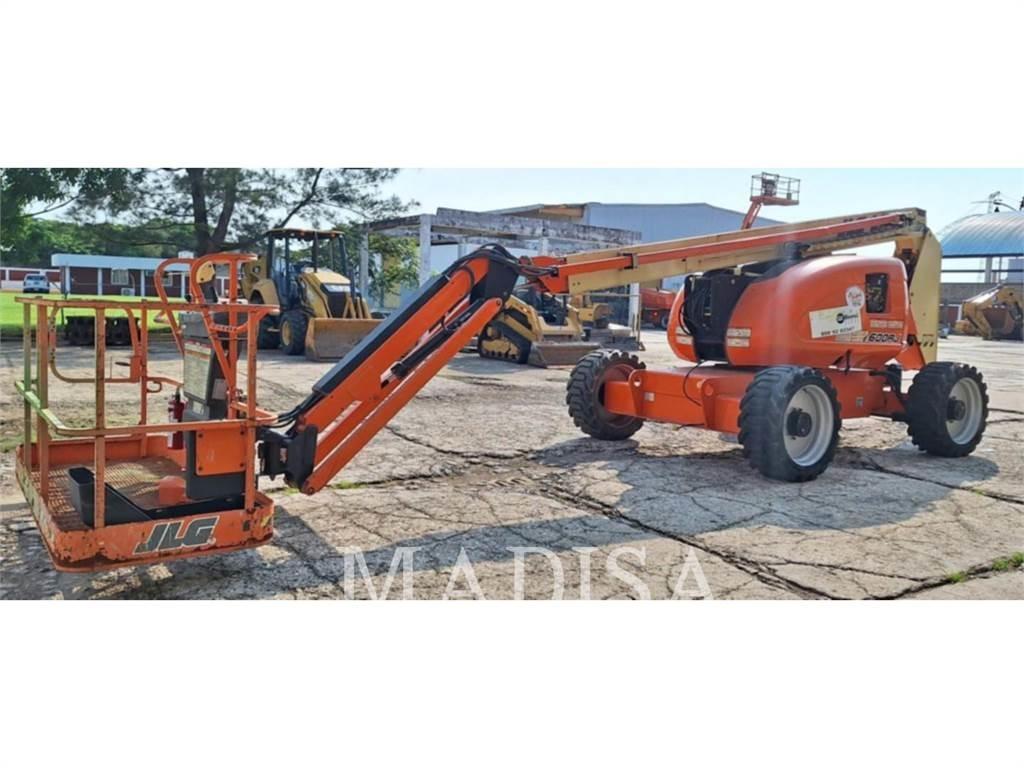 JLG 600AJ Kloubové plošiny