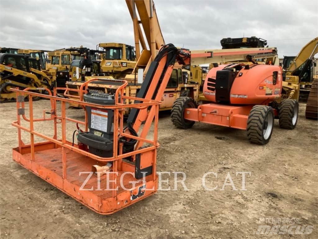 JLG 600AJ Kloubové plošiny