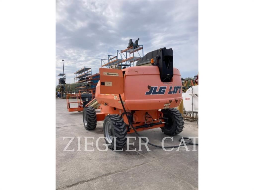 JLG 600S Kloubové plošiny