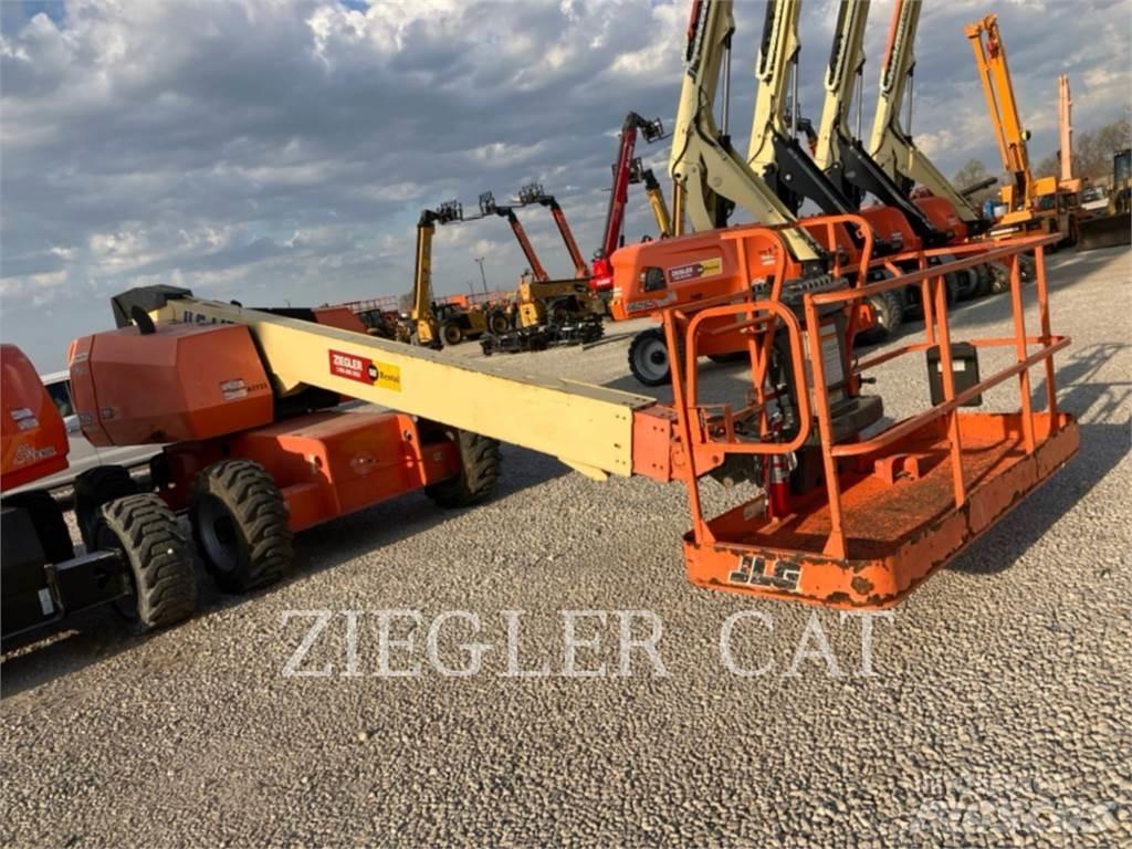 JLG 600S Kloubové plošiny