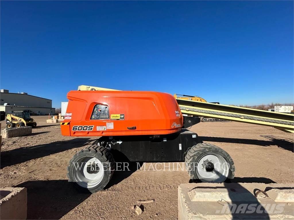 JLG 600S SP Kloubové plošiny