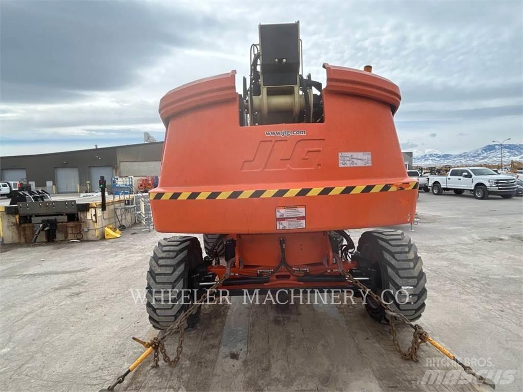 JLG 660SJ Kloubové plošiny