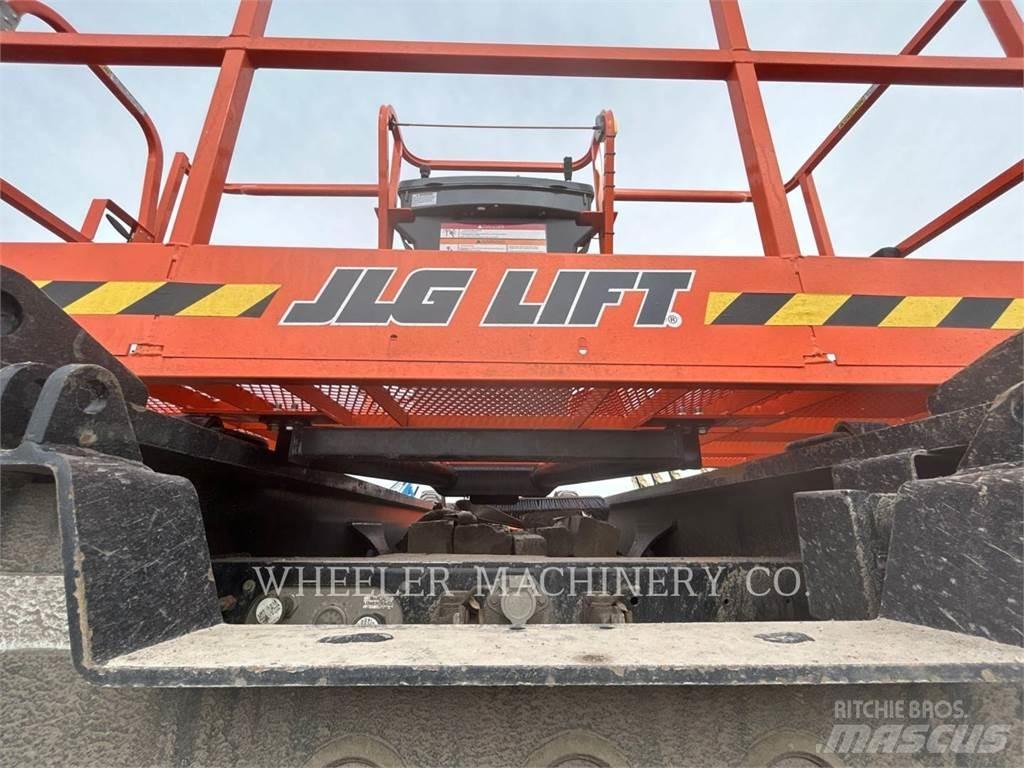 JLG 660SJ Kloubové plošiny