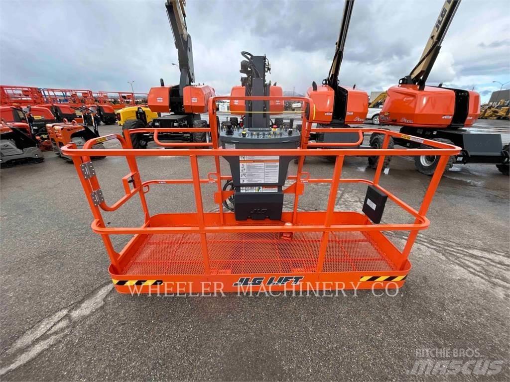 JLG 660SJ Kloubové plošiny