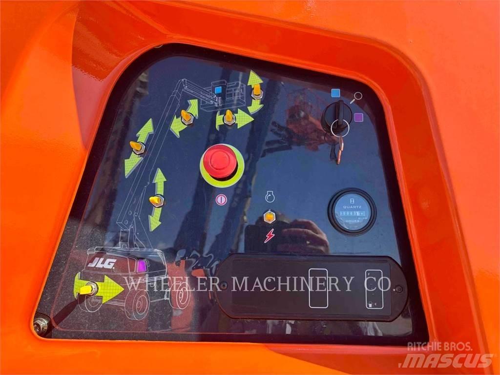 JLG 660SJ Kloubové plošiny