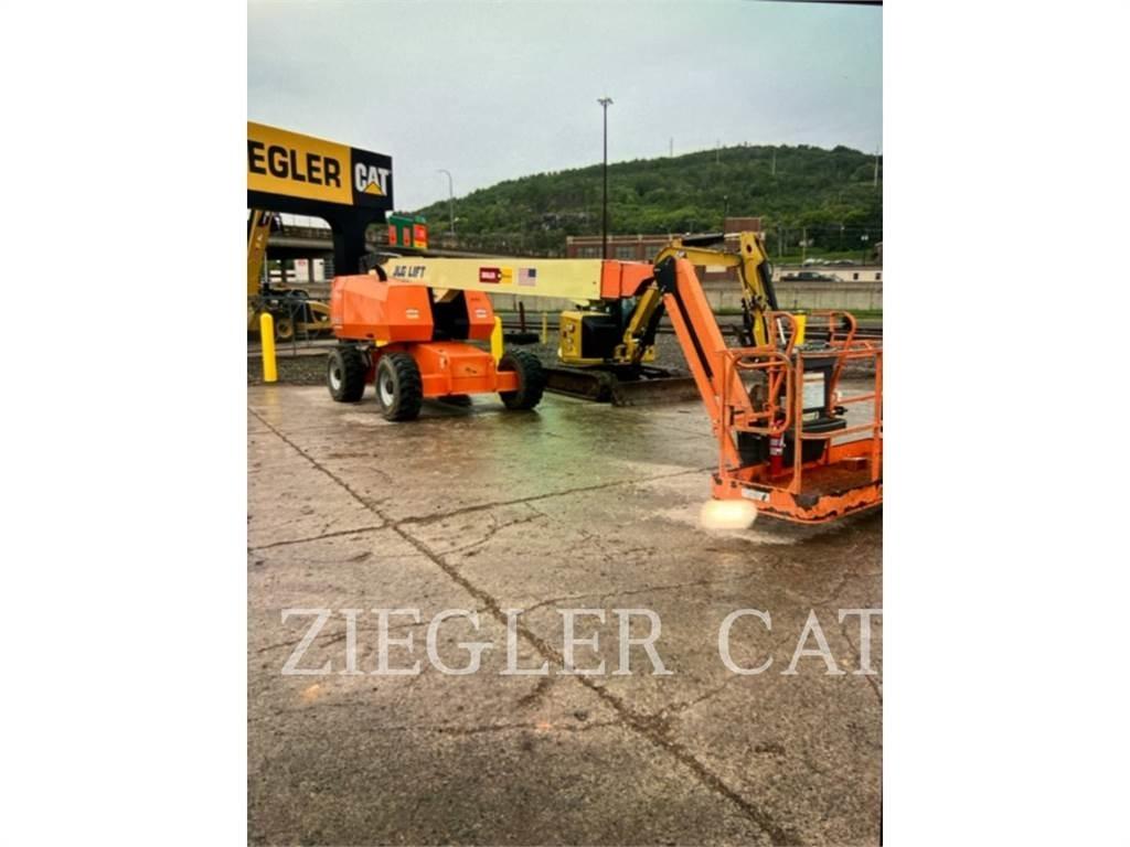 JLG 660SJ Kloubové plošiny
