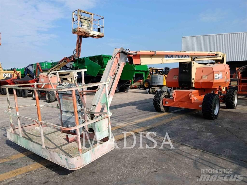 JLG 800 AJ Kloubové plošiny