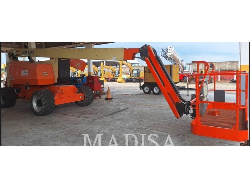 JLG 800 AJ Kloubové plošiny