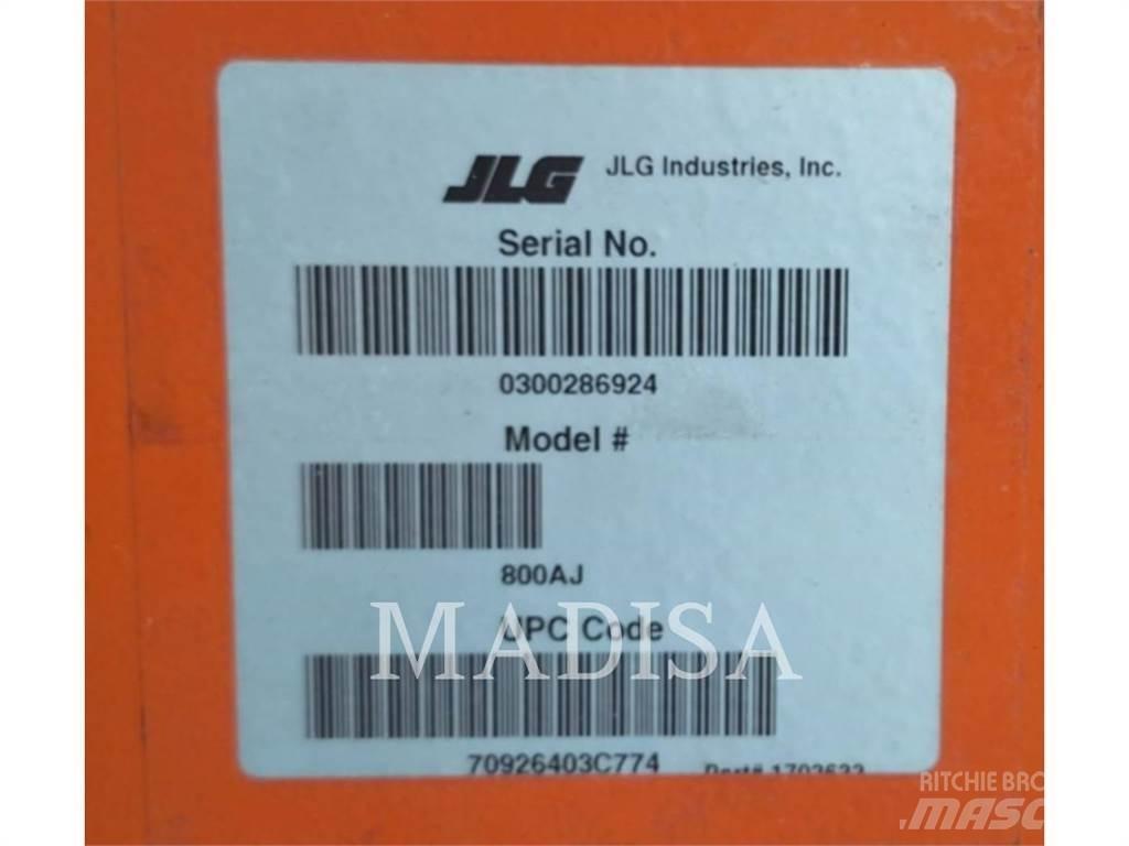 JLG 800 AJ Kloubové plošiny