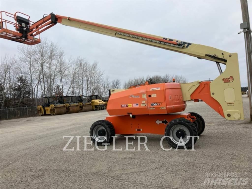 JLG 800AJ Kloubové plošiny