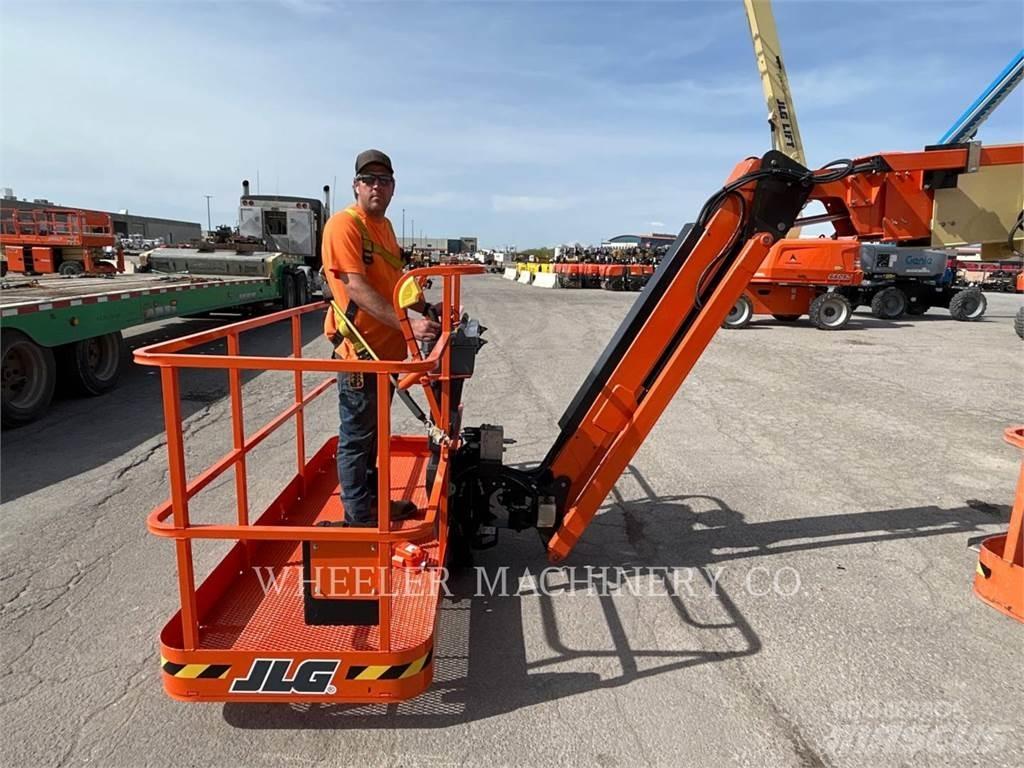 JLG 860SJ Kloubové plošiny