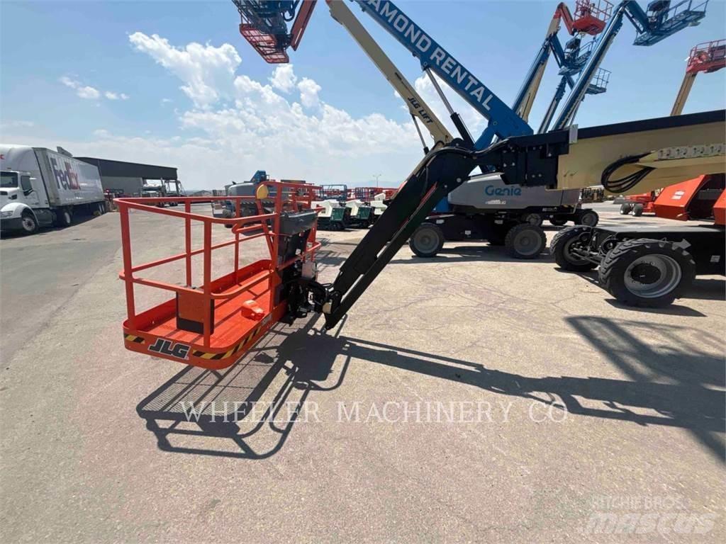 JLG 860SJ Kloubové plošiny