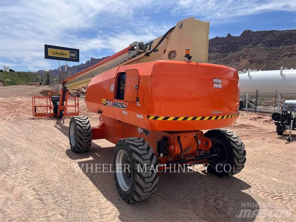 JLG 860SJ SP Kloubové plošiny