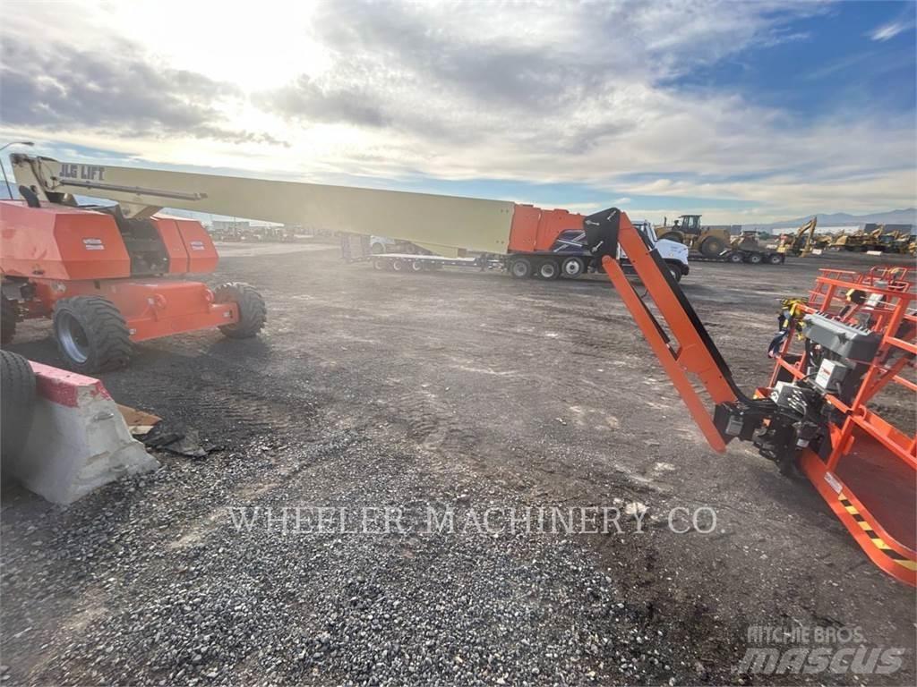 JLG 860SJ SP Kloubové plošiny